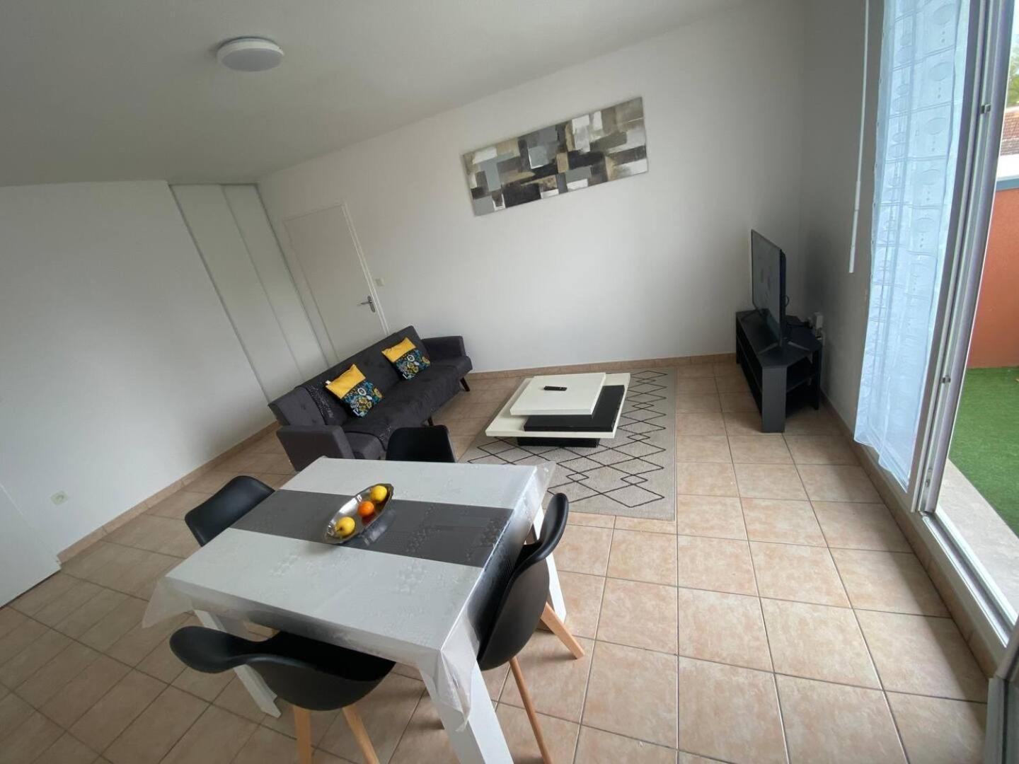 Appartement Proche Du Centre Béthune Dış mekan fotoğraf